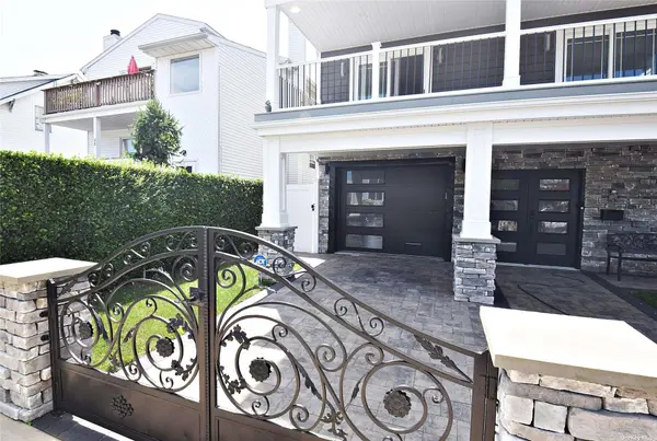 46 E Fulton ST, Long Beach, NY 11561