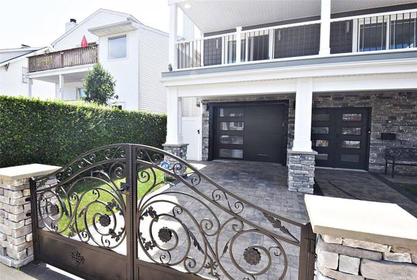 46 E Fulton ST, Long Beach, NY 11561