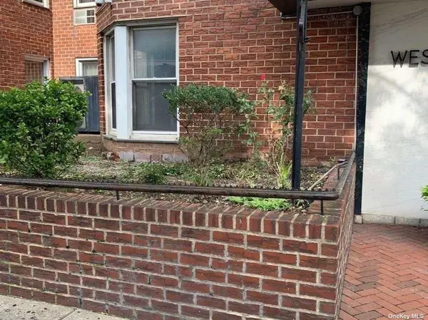 89-15 Parsons Blvd #11G, Jamaica, NY 11432