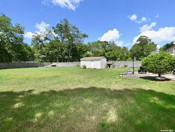 1150 Connetquot AVE, Central Islip, NY 11722