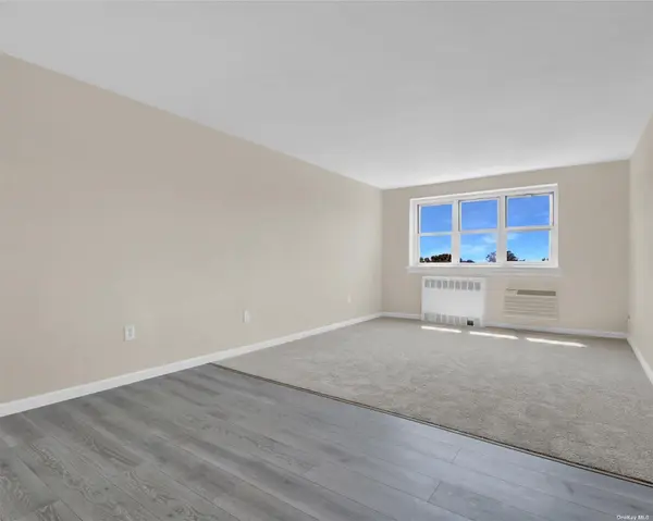 151-31 88th ST #6H, Howard Beach, NY 11414