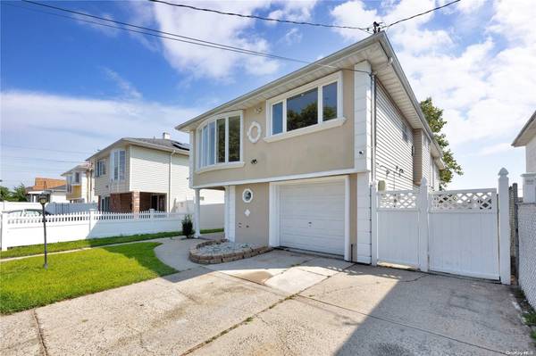 240-24 149th AVE, Rosedale, NY 11422
