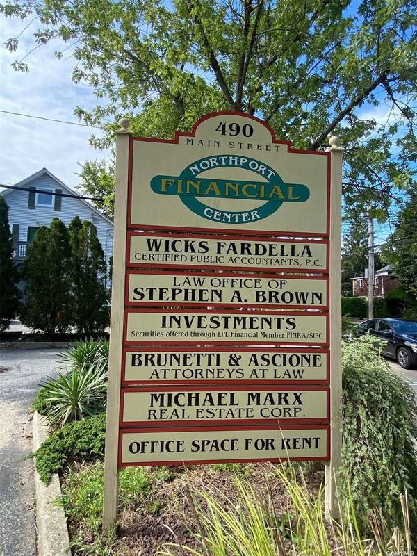 490 Main ST, Northport, NY 11768