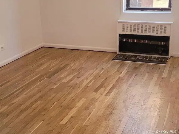 65-50 Wetherole ST #2D, Rego Park, NY 11374