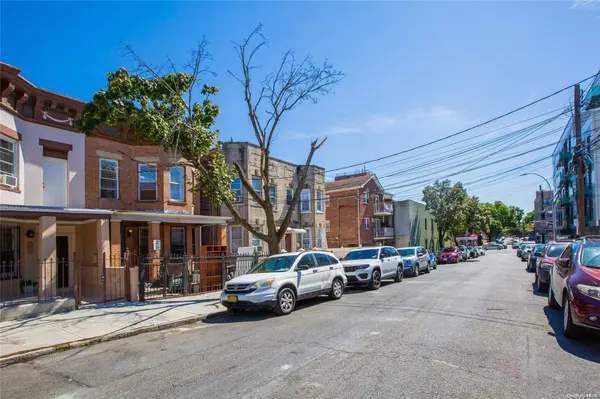32-45 105th ST, East Elmhurst, NY 11369