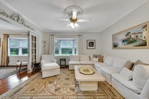 57 Seatuck AVE, Eastport, NY 11941