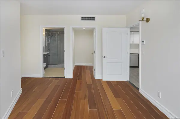 65-18 Austin ST #2E, Rego Park, NY 11374