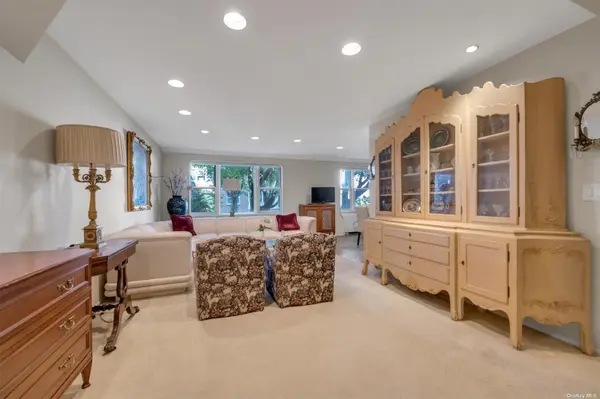 1390 Broadway #116, Hewlett, NY 11557