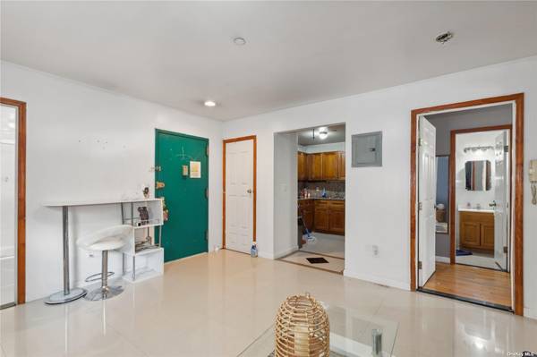 42-38 Judge ST #2A, Elmhurst, NY 11373