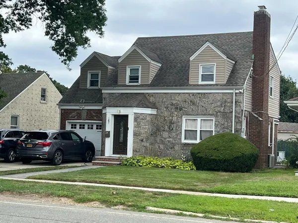 182 Long Beach RD, Hempstead, NY 11550