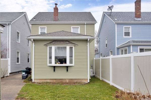 224-30 Edmore AVE, Queens Village, NY 11428