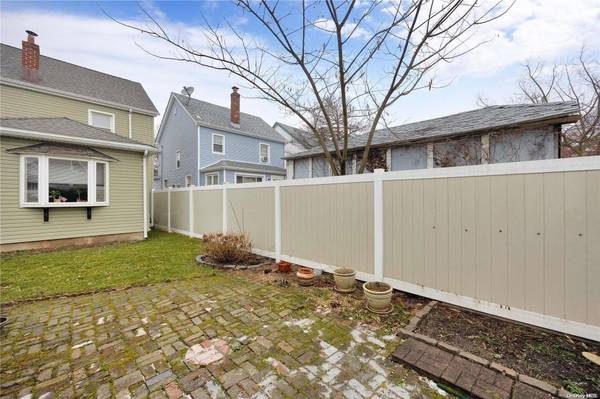 224-30 Edmore AVE, Queens Village, NY 11428