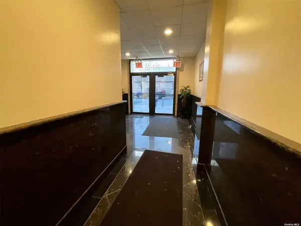 214-25 42nd AVE, Bayside, NY 11361
