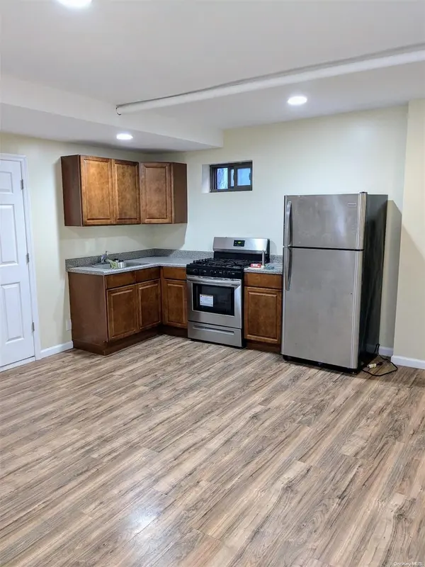 119-48 178th ST, Jamaica, NY 11434
