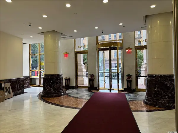 133-38 Sanford AVE #9C, Flushing, NY 11355