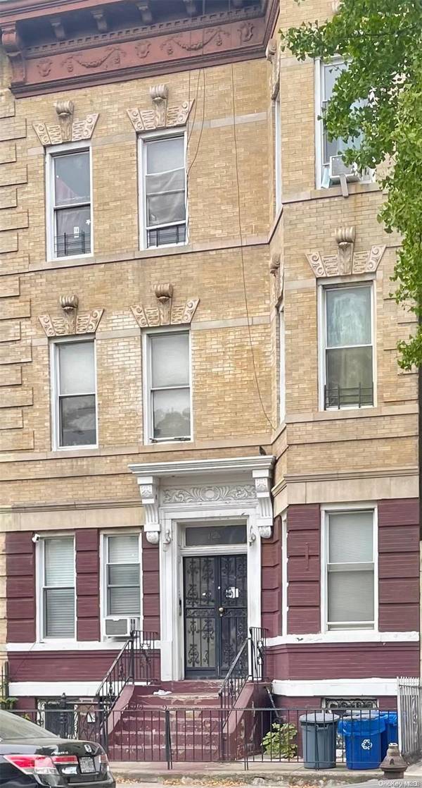 689 Lincoln #4A, Brooklyn, NY 11216