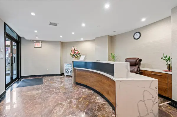 136-46 41st AVE #6A, Flushing, NY 11355