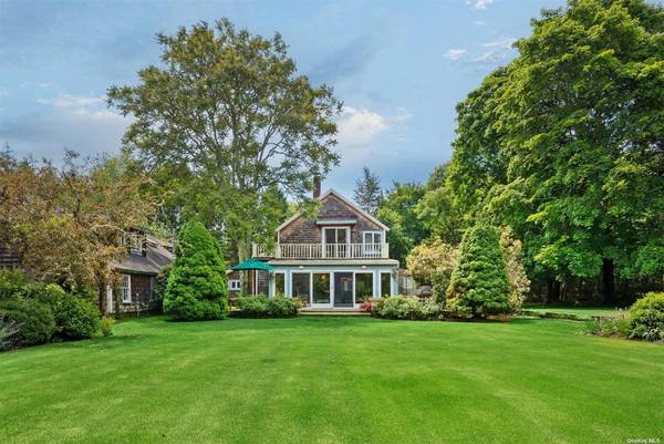 61 Lower 7 Ponds RD, Water Mill, NY 11976