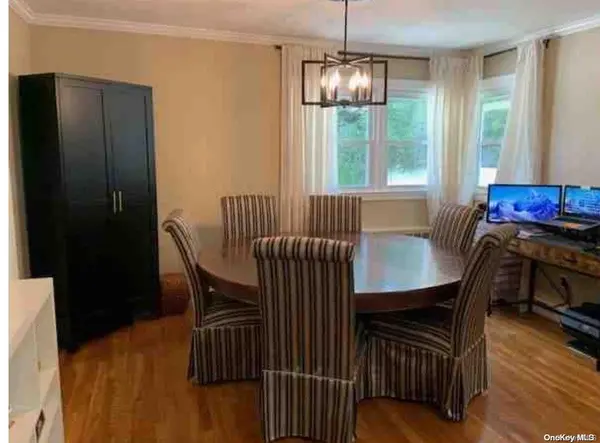 Address not disclosed, Glen Cove, NY 11542