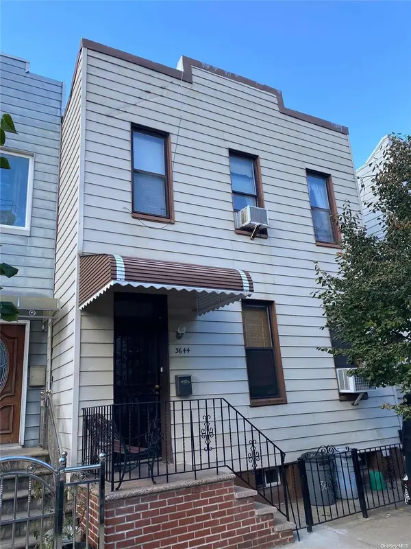 36-44 32nd ST, Astoria, NY 11106