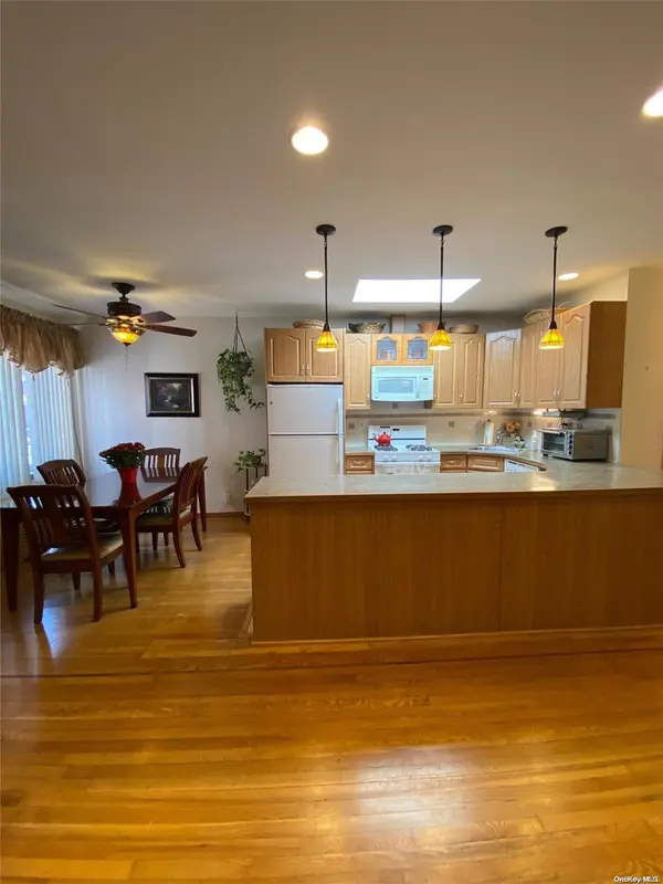 133-42 86th ST, Ozone Park, NY 11417