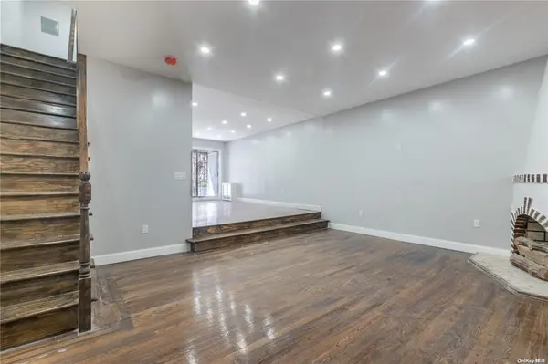 109-12 Francis Lewis BLVD, Jamaica, NY 11429