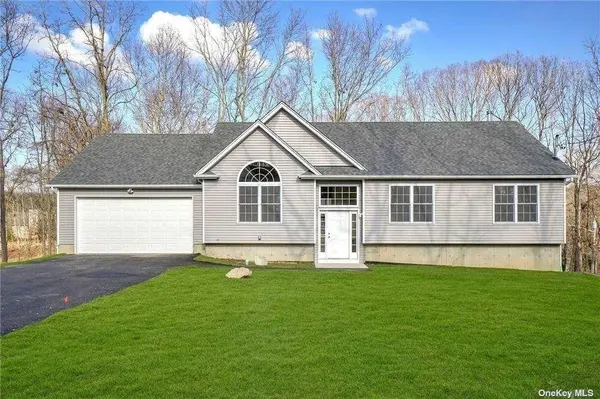 Lot 4 Bunker LN, Middle Island, NY 11953