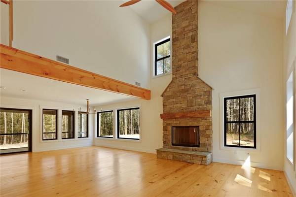 54 TETTA LN, Olivebridge, NY 12461