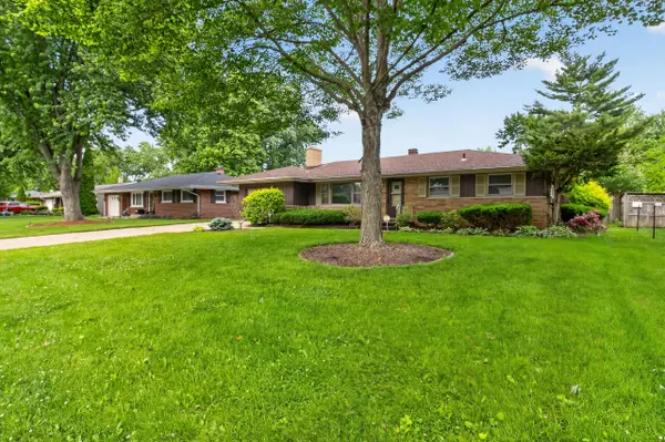 5961 Hayes PL, Merrillville, IN 46410