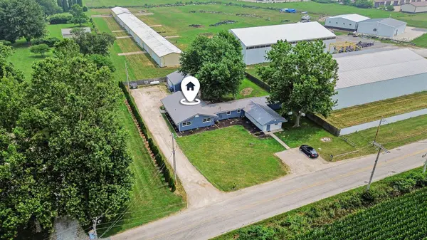 12788 N Bishop RD, Syracuse, IN 46567