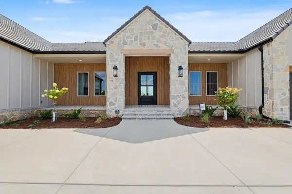 3412 N Bedford Court, Wichita, KS 67226