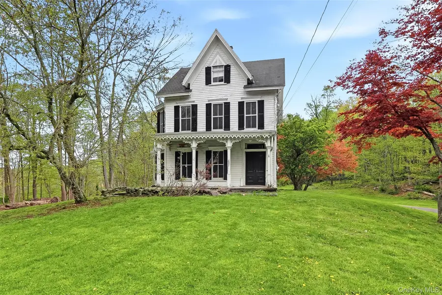 15 Ladentown RD, Pomona, NY 10970