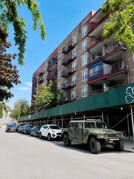 8616 60th AVE #3P, Elmhurst, NY 11373
