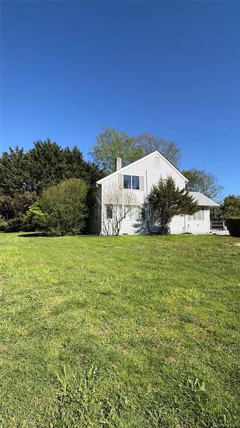 248 County Rd 39, Southampton, NY 11968