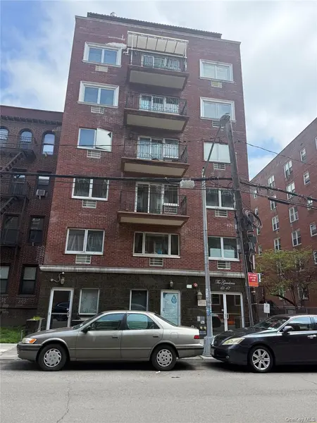 42-47 Union ST #2A, Flushing, NY 11355