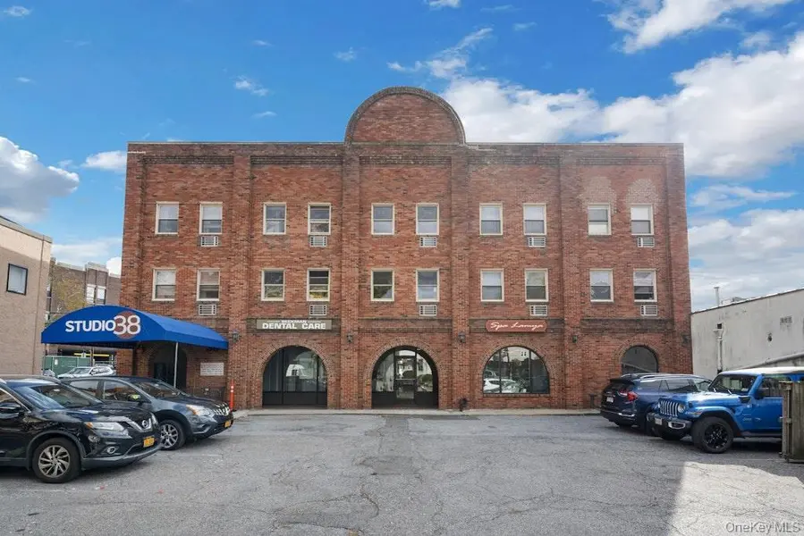 38 Beekman Avenue #Ground Floor #2, Sleepy Hollow, NY 10591