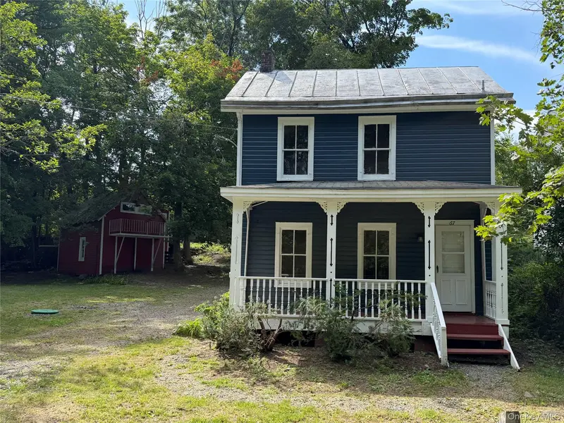 67 Kelly ST, Rhinecliff, NY 12574