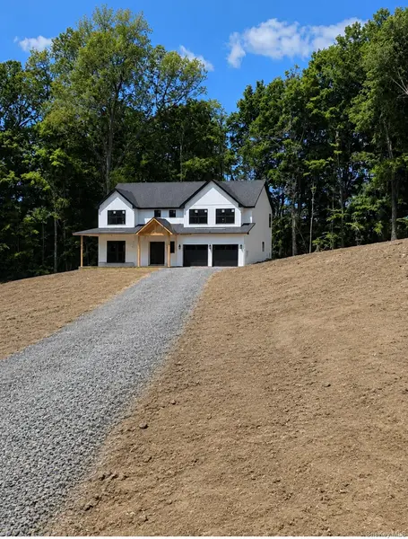 477 Union Corners RD, Florida, NY 10921