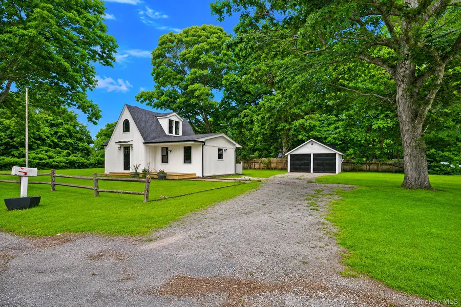 137 Elder DR, Mastic Beach, NY 11951