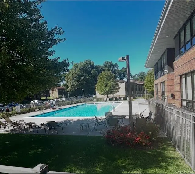 16 Brevoort DR #2D, Pomona, NY 10970