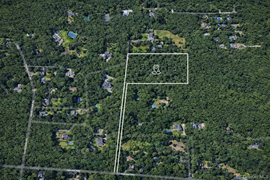 154 Oakview HWY, East Hampton, NY 11937