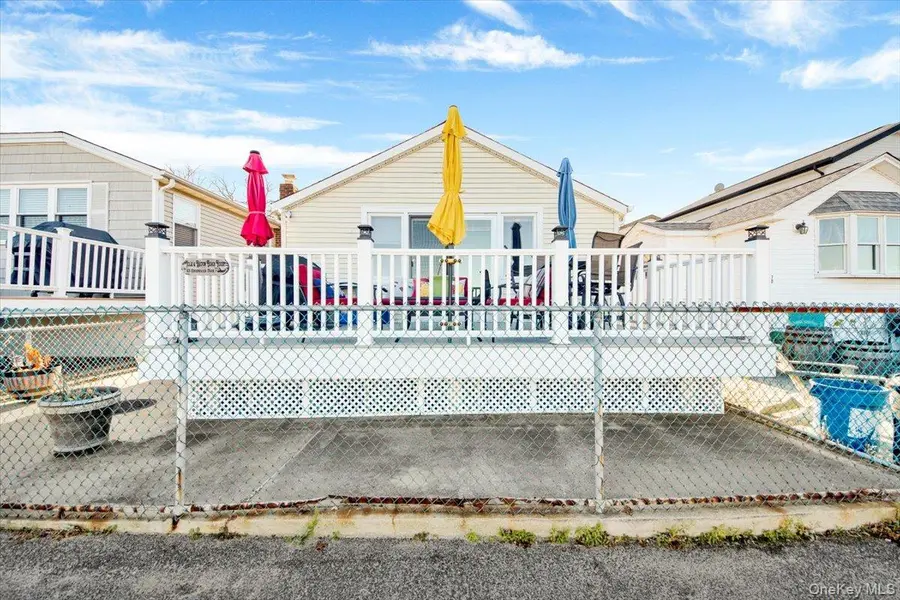 6 Edgewater Park #6D, Bronx, NY 10465