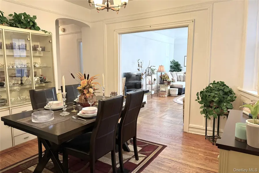 7915 35th AVE #1E, Jackson Heights, NY 11372