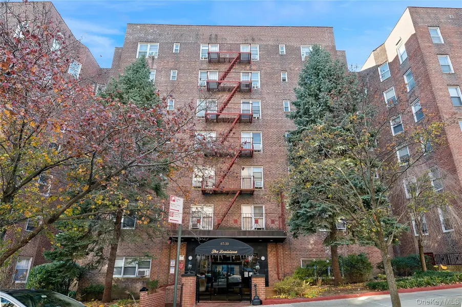 67-30 Clyde ST #7K, Forest Hills, NY 11375