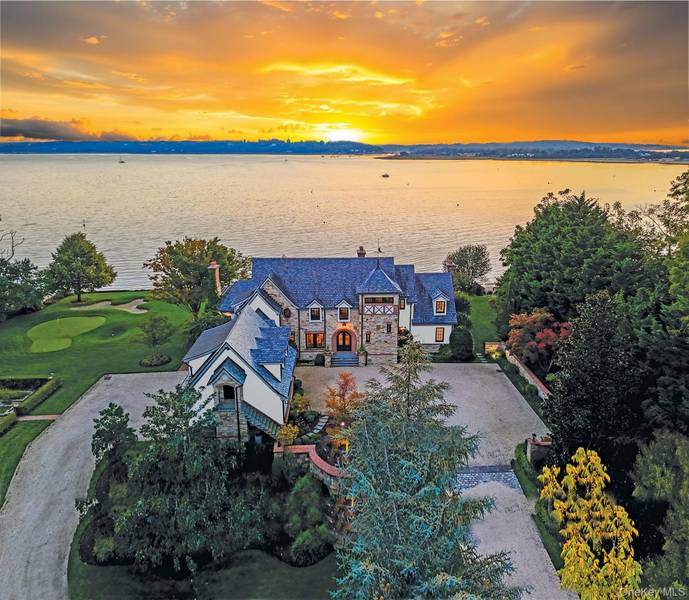 200# Centre Island RD, Centre Island, NY 11771