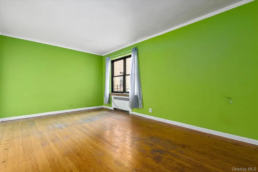 251 Seaman Avenue #2H, New York (manhattan), NY 10034