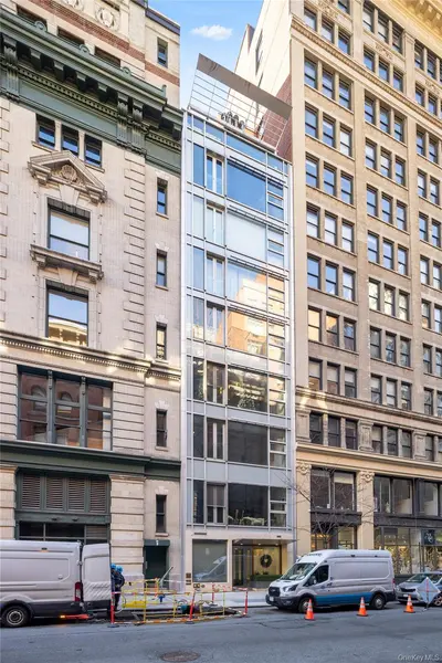 116 W 22nd ST #3, New York (manhattan), NY 10011