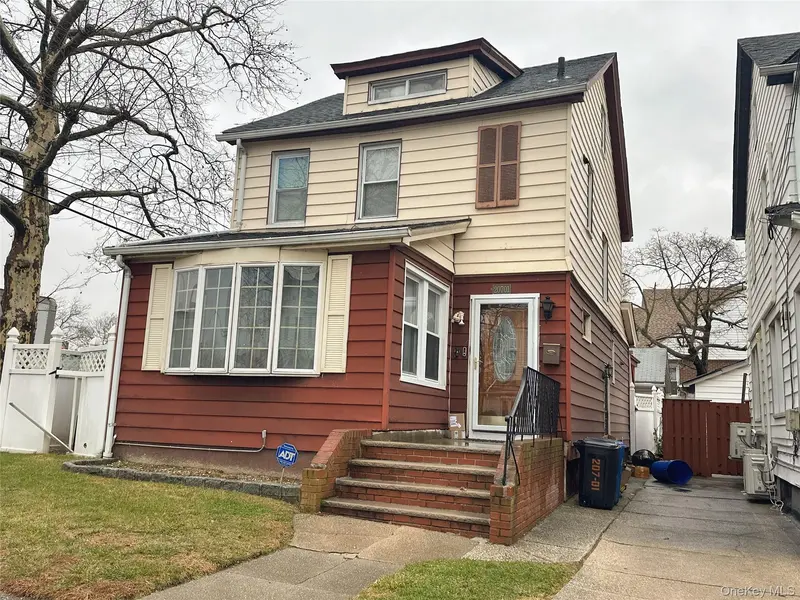 207-01 34th AVE, Bayside, NY 11361