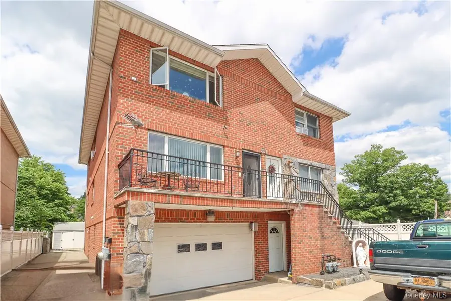 1078 Midland AVE, Bronxville, NY 10708