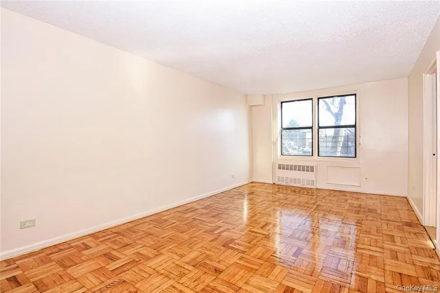 3531 Bronxwood AVE #1G, Bronx, NY 10469